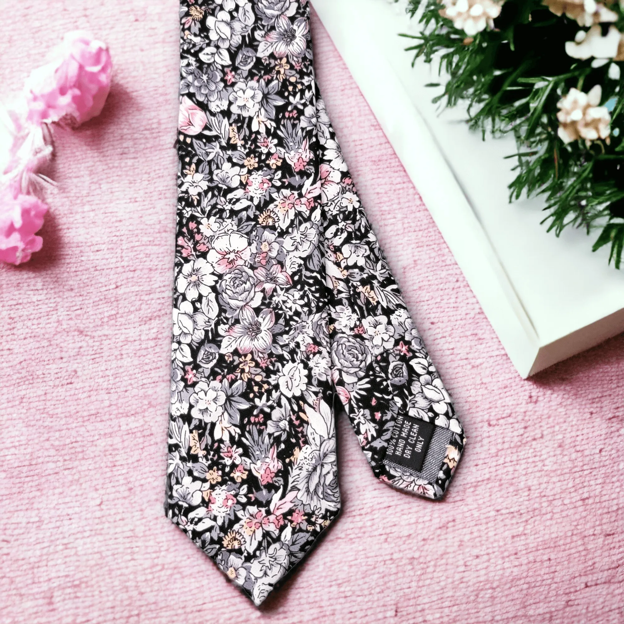 Floral Gray Slim Tie