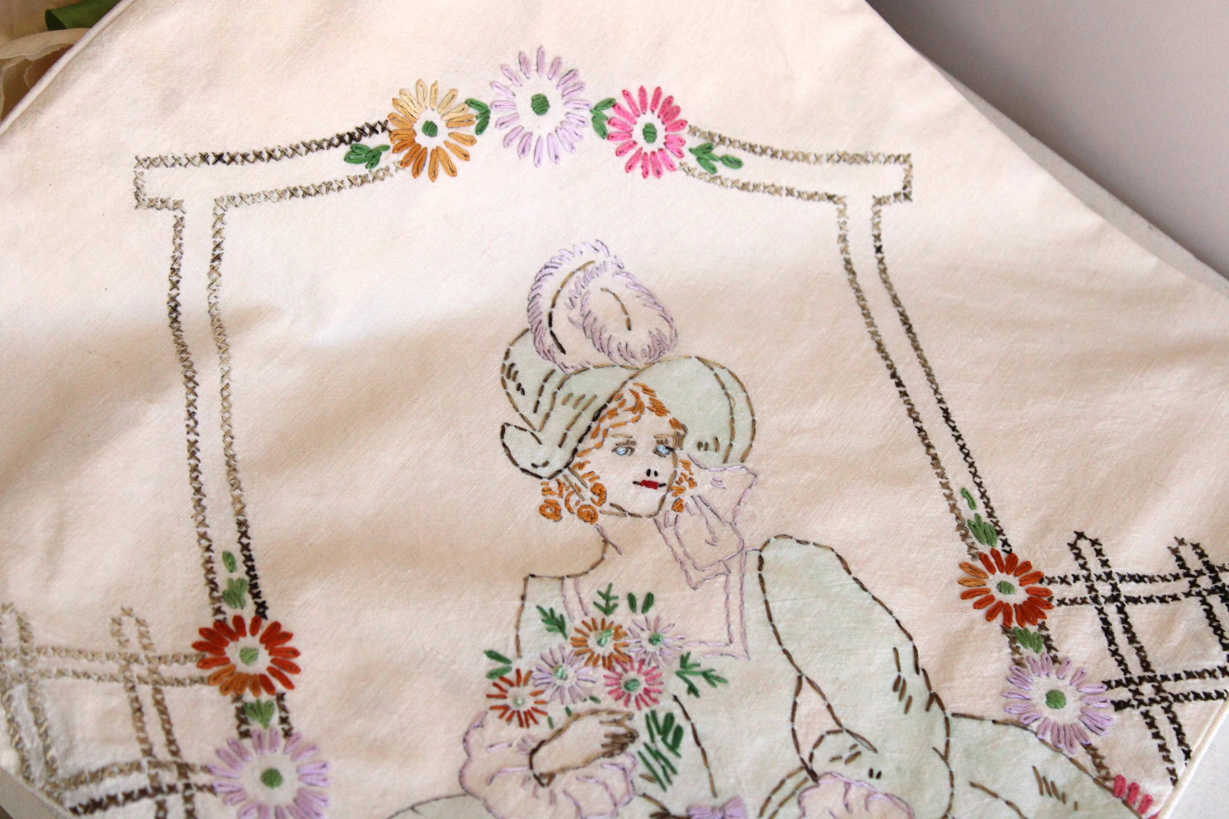 Vintage Embroidered Throw Pillow Cover